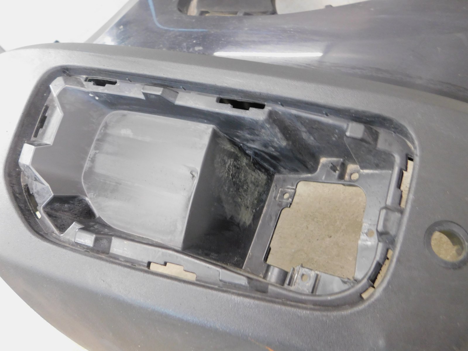 Бампер передний