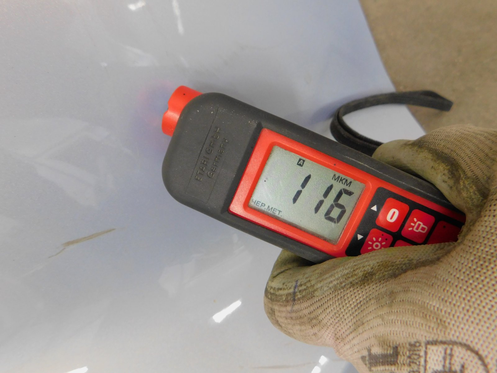 Дверь багажника