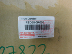 Накладка для Toyota RAV 4 2013-2019, OEM PZD380R005 - вид 5 (фото)