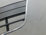 Решетка в бампер центральная для Volkswagen Tiguan 2007-2017, OEM 5N0853677E - вид 5 (фото)