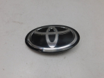 Эмблема для Toyota Camry V70 2017>, б/у