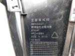 Накладка переднего бампера для Zeekr 001 2021>, б/у