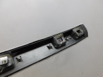 Накладка двери багажника для Land Rover Range Rover V 2021>, OEM M8E2404C42AA - вид 7 (фото)