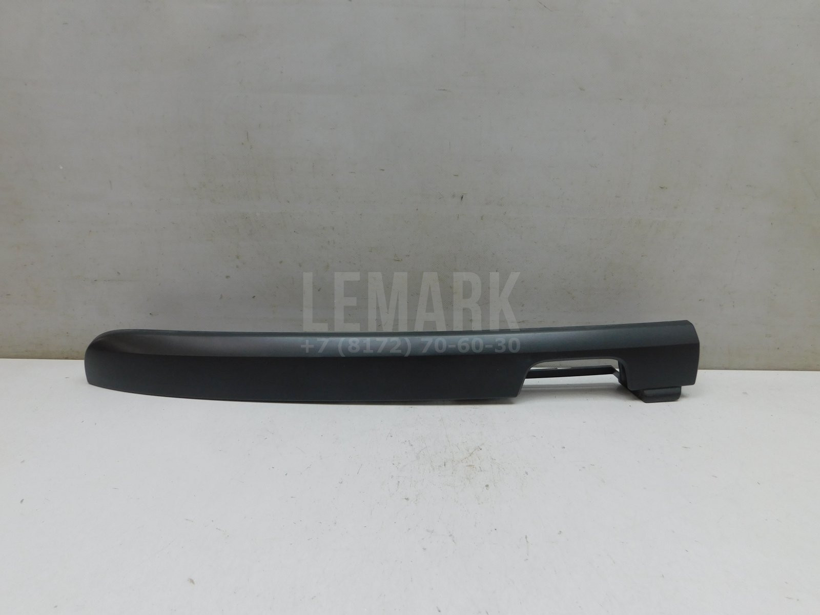 Накладка двери багажника VAZ Lada Largus 2011> 8450091374